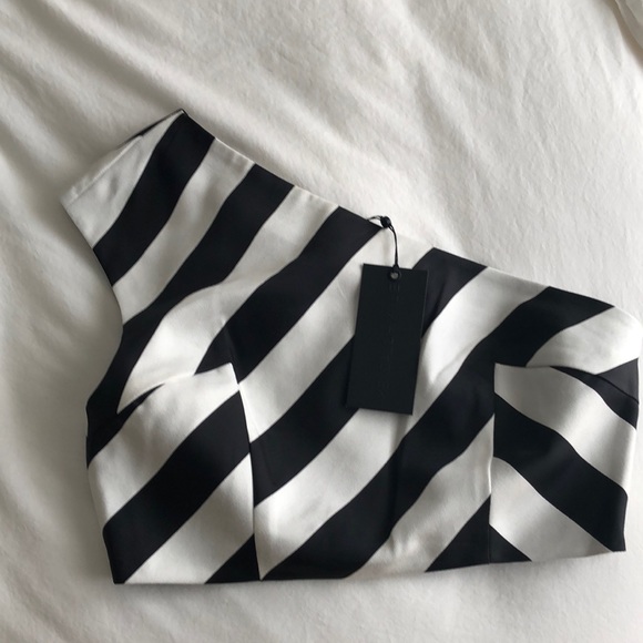 Kendall & Kylie Tops - Kendall & Kylie Striped top